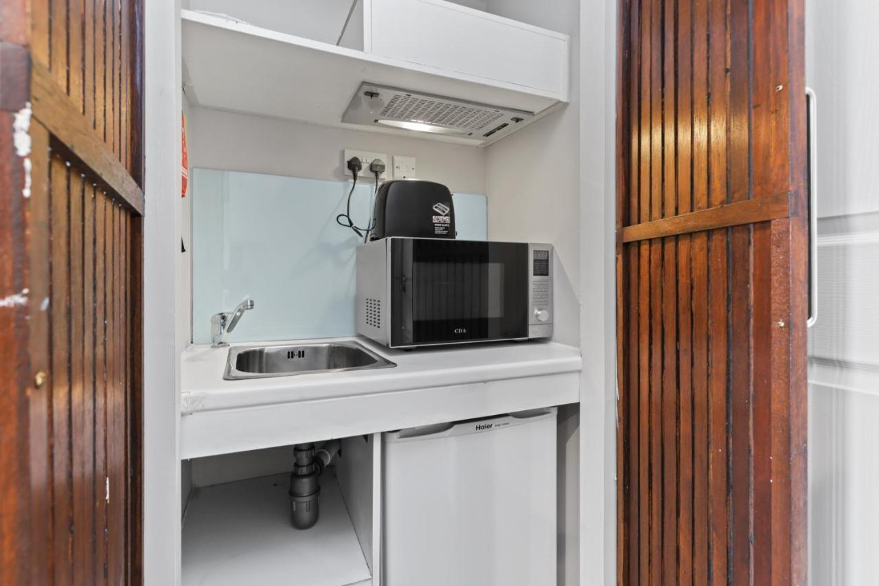 Self-Contained Studio Londra Dış mekan fotoğraf